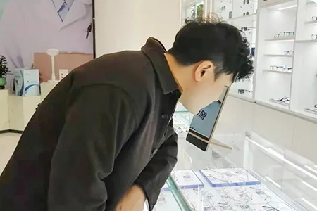 沃瑞眼科：兒童智能眼鏡